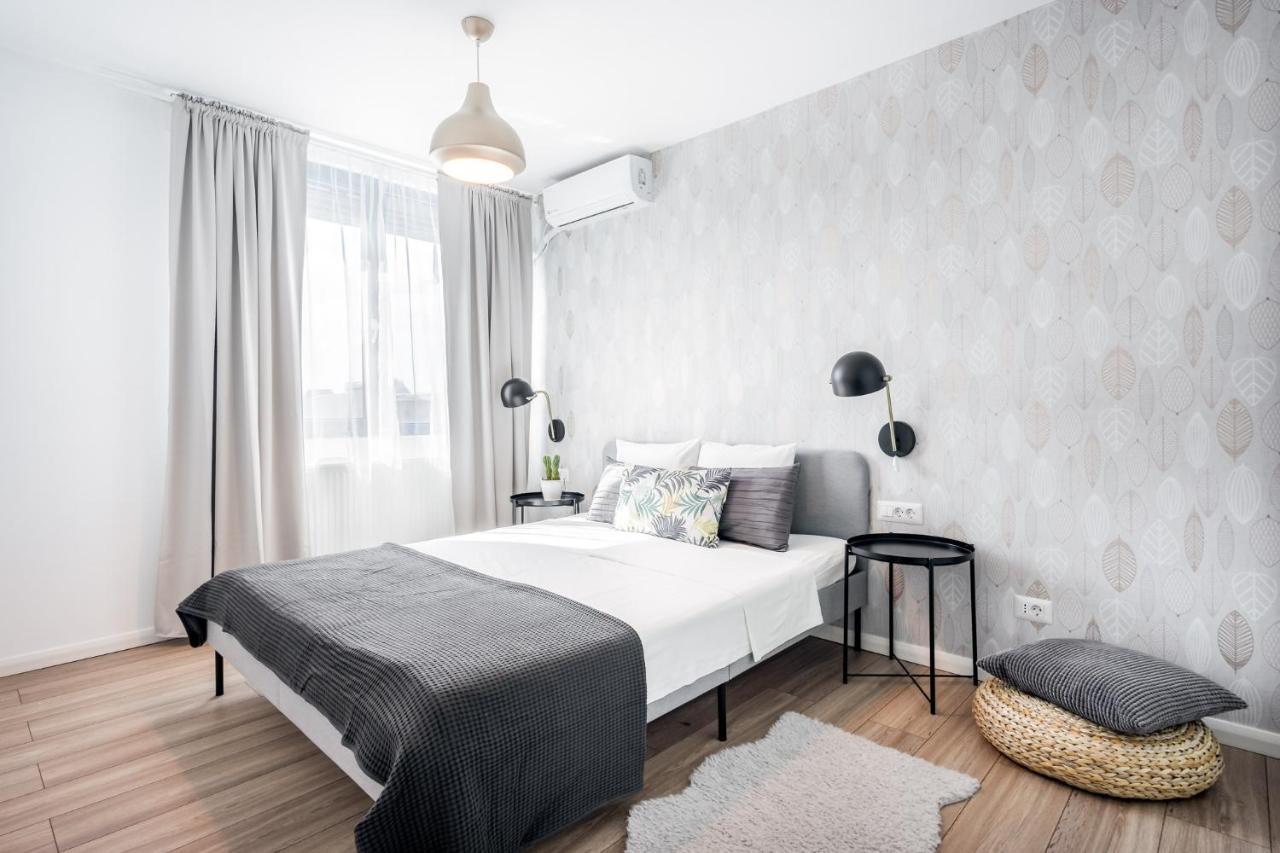 Spacious 2 Bdr Flat In The Old Town Bucharest